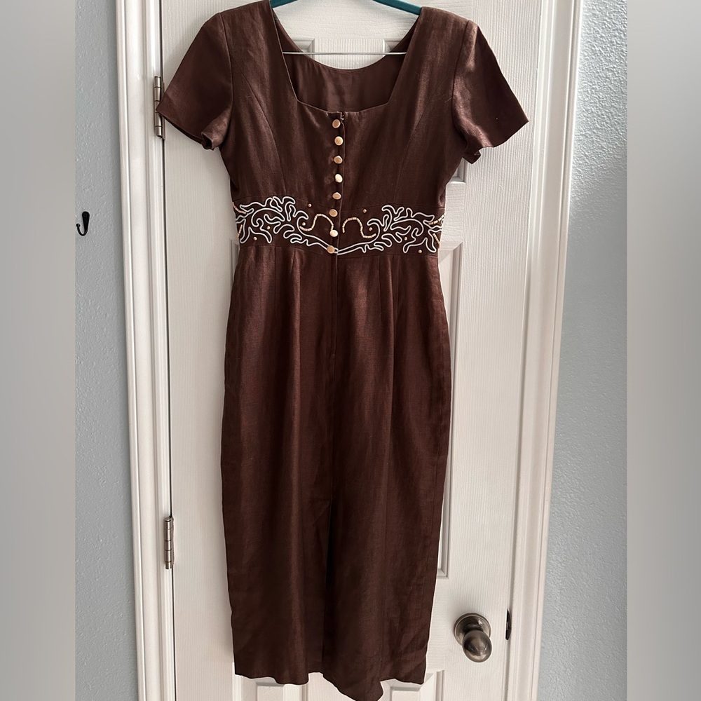 Donna Morgan Brown Midi Dress with White Embroidered Waist
